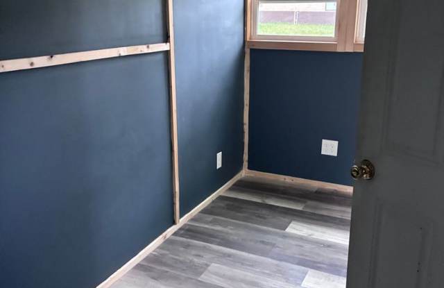 Available Now –  1Bed / 1 Bath Mobile Home at Shadybrook Mobile Home Community Gallery 1