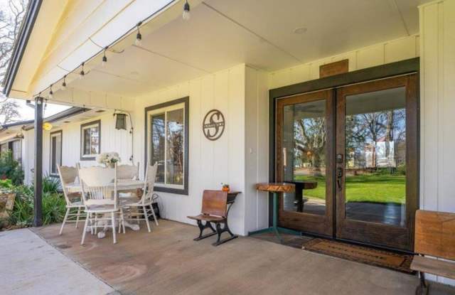 A Private Oasis with Unmatched Amenities 4 Bedroom 3 Bath photos photos