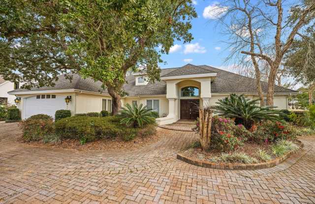 601 Willow Point Court photos photos