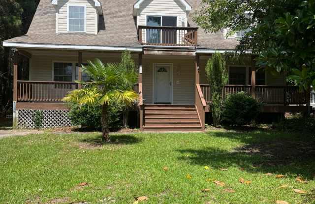 3 Bedroom/2 Bathroom Furnished Winter Rental in Manteo! photos photos