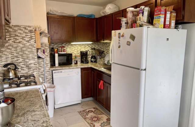 5851 Quantrell Ave photos photos