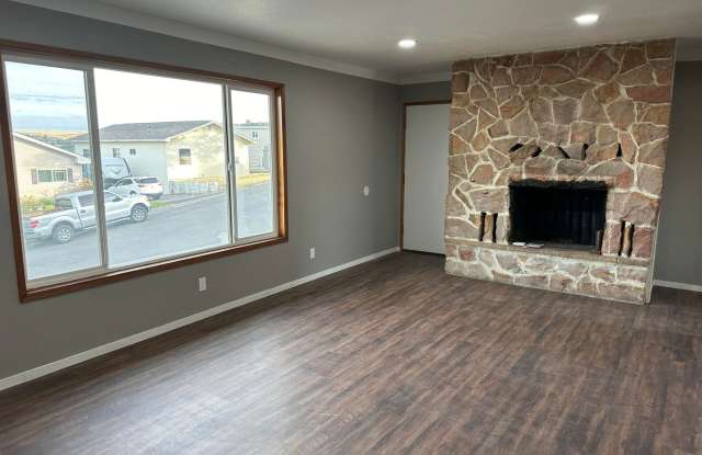 Newly remodeled duplex photos photos