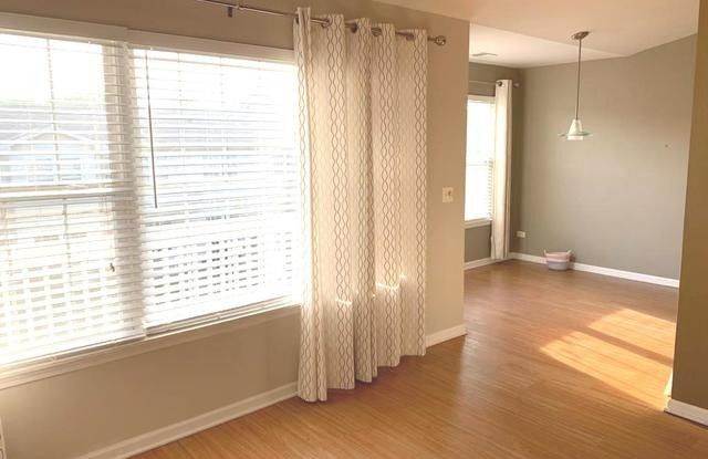 1152 North Red Oak Drive Gallery 3