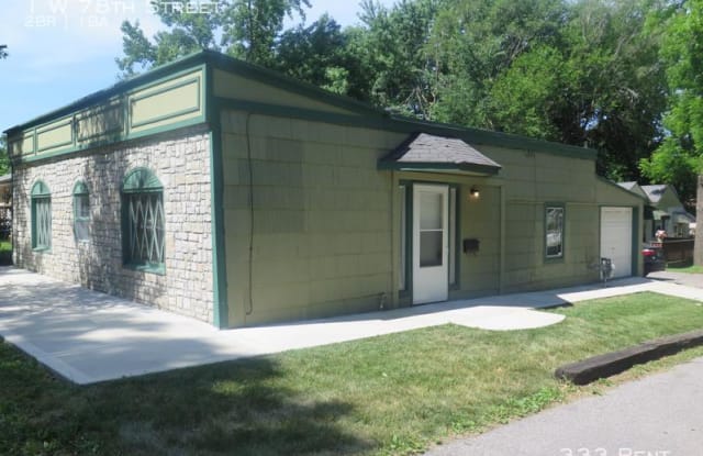 1 W 78th Street - 1 West 78th Street, Kansas City, MO 64114