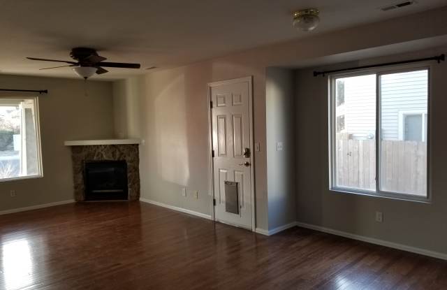 776 Century Place photos photos