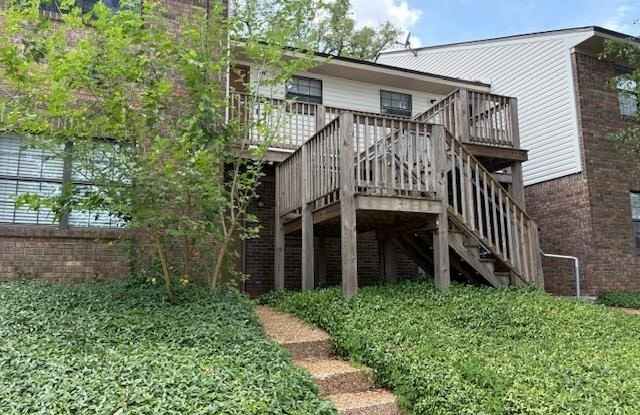 1104 GREENTREE Court photos photos