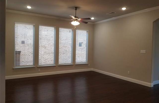17558 Sequoia Drive Gallery 4