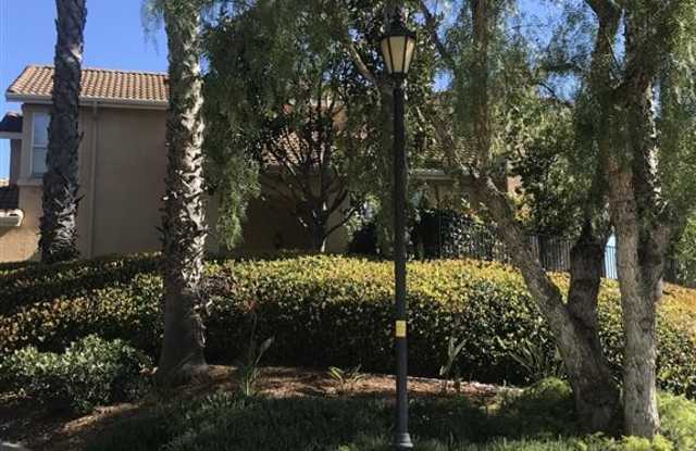 31949 Arlington Circle Gallery 2