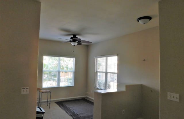520 Arrowhead #1014 - 520 Arrowhead Trl, Henderson, NV 89015