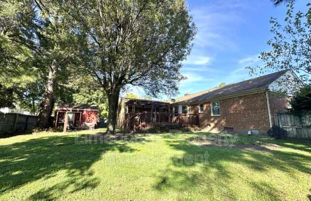 4033 Kalona Road photos photos