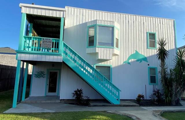 123 Dolphin St. photos photos