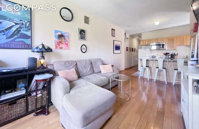 338 East 67th Street photos photos