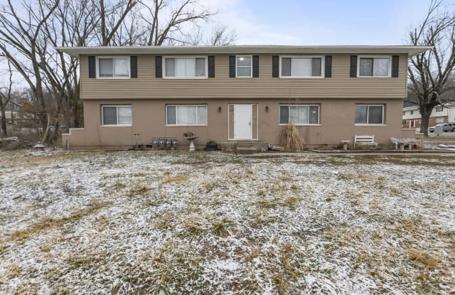 1422 North 55th Drive - A - 1422 N 55th Dr, Kansas City, KS 66102
