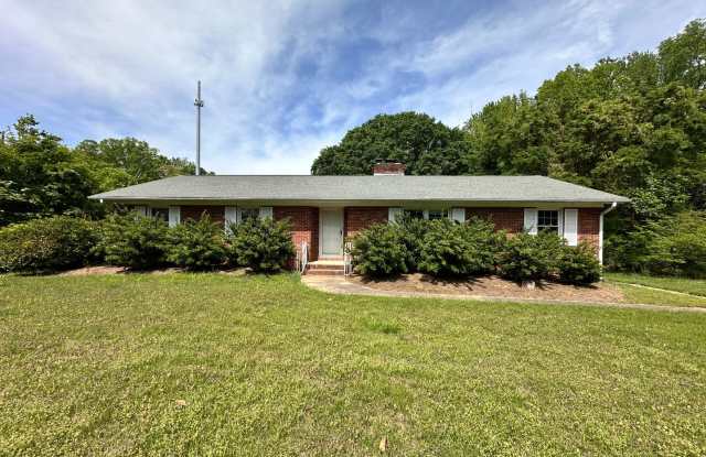 Exclusively Offered By Muse Realty, LLC photos photos