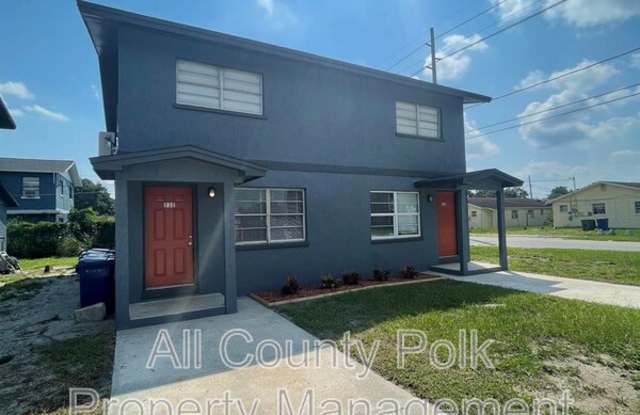 232 Avenue Q NW photos photos