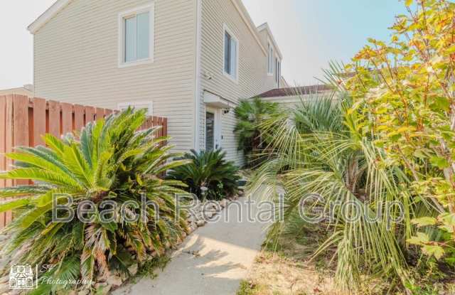 800 9th Ave S - 800 9th Avenue South, North Myrtle Beach, SC 29582