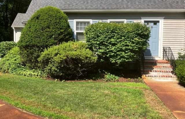 Spacious 2 Bed/2 Bath Corner Unit in Easton! photos photos