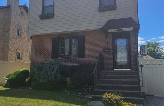 69-14 179th St photos photos