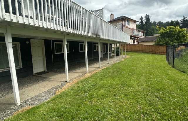 19215 98th Ave South - D - 19215 98th Avenue South, Renton, WA 98055