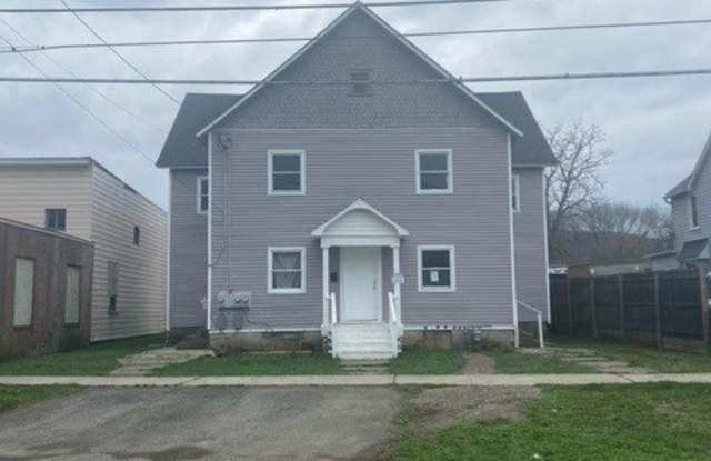 141 Prescott Ave Gallery 1