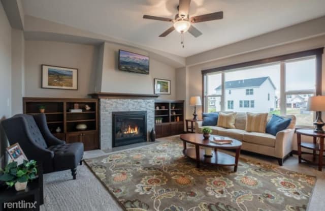 3236 Linden Ln N - 3236 Linden Lane North, Lake Elmo, MN 55042
