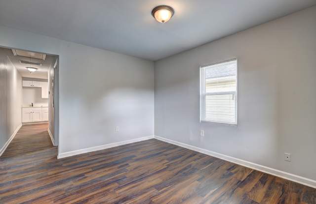 1187 McDaniel Street SouthwestUnit B Gallery 3