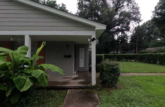 Fully Renovated 2BR Duplex Near University of Memphis | Pet Friendly photos photos Fully Renovated 2BR Duplex Near University of Memphis | Pet Friendly photos photos