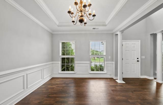 1004 Crinoline Lane Gallery 4