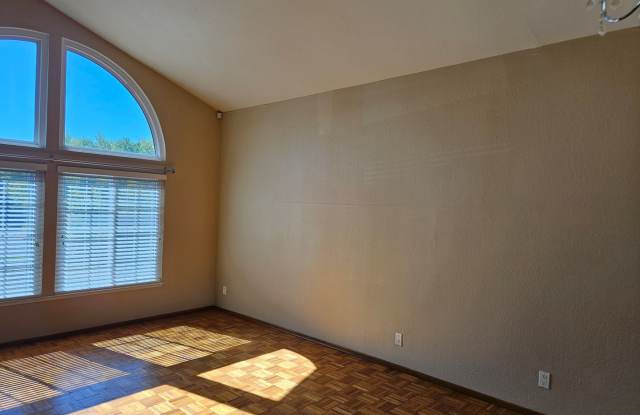 Stunning Evergreen 3 Bed 2.5 Bath Home Nestled in Private Court with Swimming Pool Gallery 4