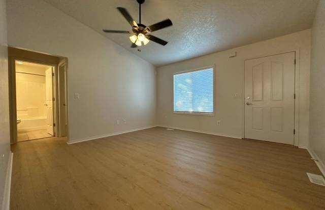 3bed, 2bath, 942sq.ft. home in Nampa - Nice culdesac location Gallery 3