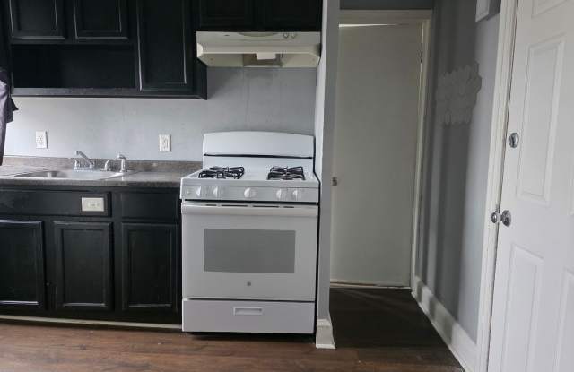 211 Maryland Avenue photos photos