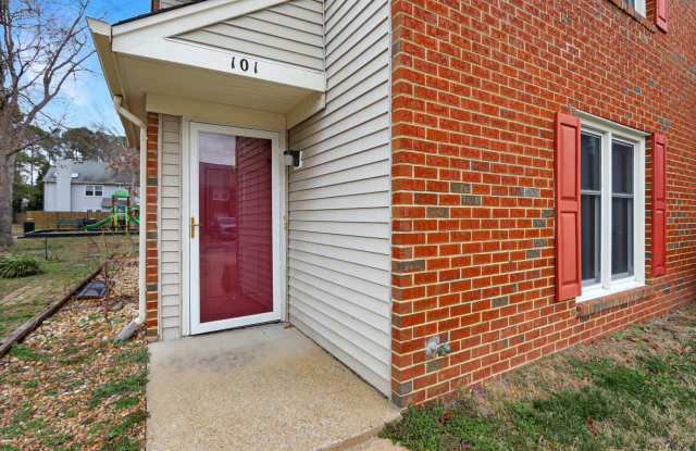 101 Kingsbridge Lane Yorktown VA 23692 photos photos