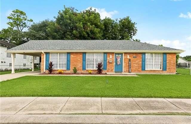 839 BEHRMAN Avenue photos photos