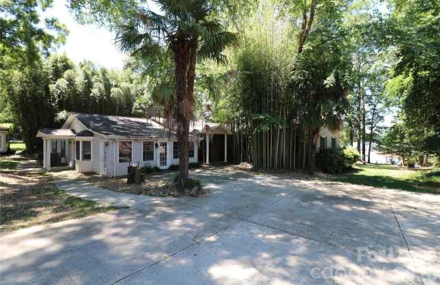 4589 Giles Avenue photos photos 4589 Giles Avenue photos photos