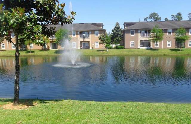 9595 AMARANTE Circle unit: 8 photos photos