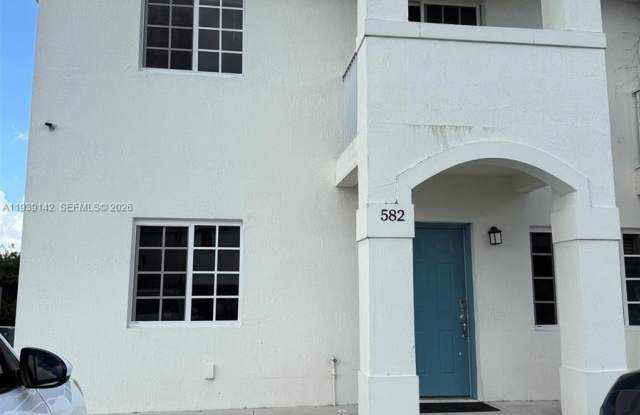 582 SW 2nd Pl photos photos