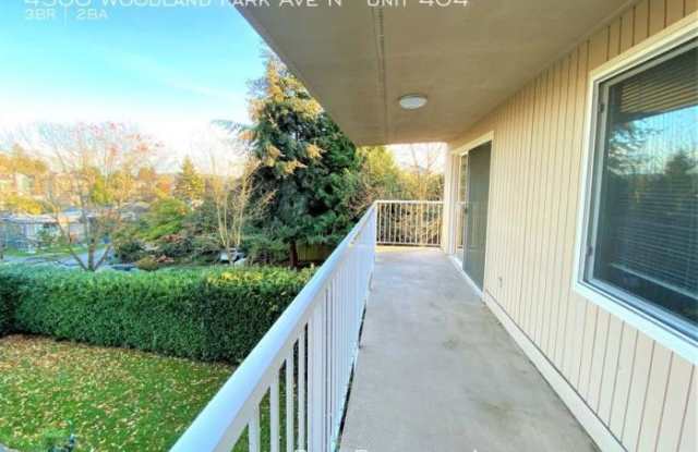 4300 Woodland Park Ave N - 4300 Woodland Park Avenue North, Seattle, WA 98103