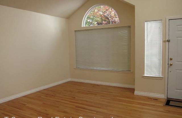 14436 108th Pl NE Gallery 4