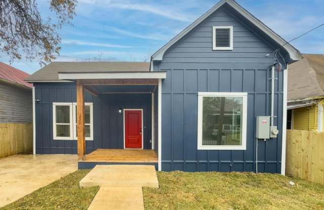 220 Omaha photos photos