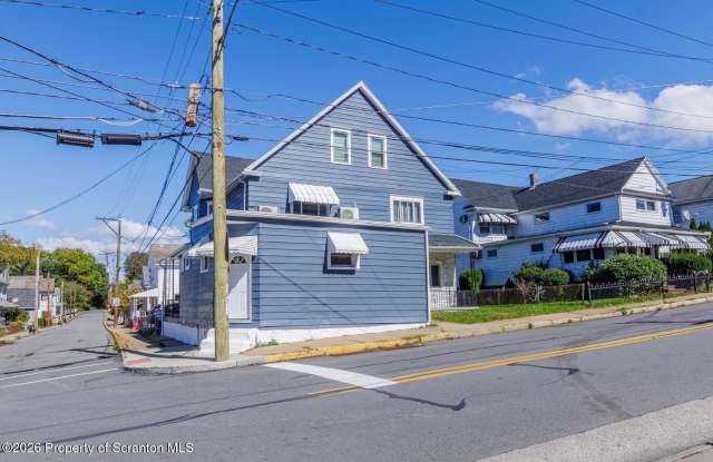 338 E Main Street Gallery 2