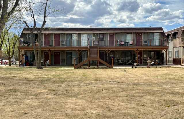 Cute 1 Bedroom-2nd floor Condo in Windsor photos photos