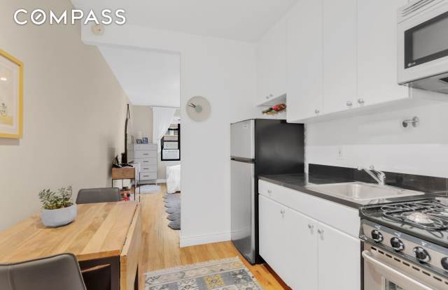 312 West 23rd Street - 312 West 23 Street, New York City, NY 10011