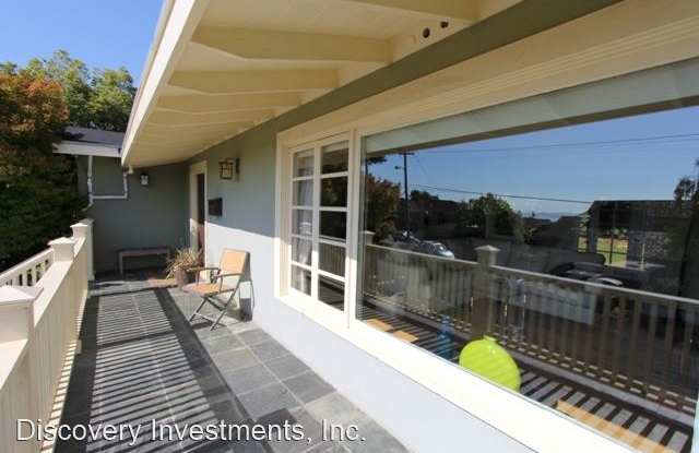 35 Franciscan Way Gallery 2