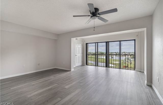 7410 Lake Breeze Drive photos photos