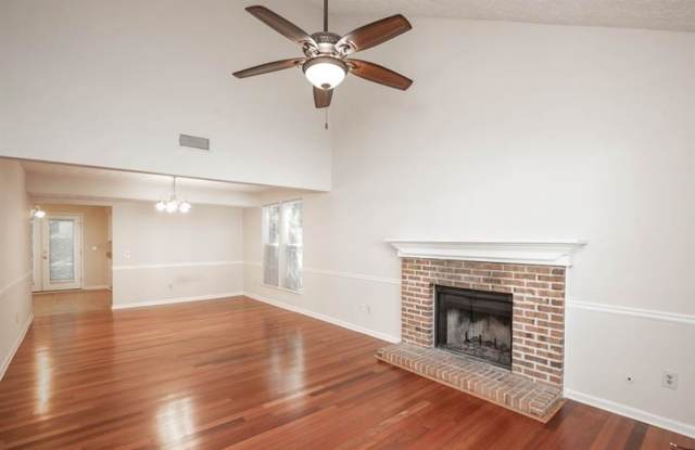 10325 Virginia Pine Lane Gallery 3