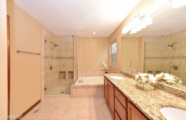 7731 Windwood Dr Gallery 4