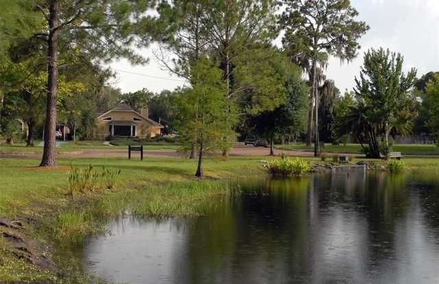 1600 SPRUCE AVENUE - 1600 Spruce Avenue, Winter Park, FL 32789