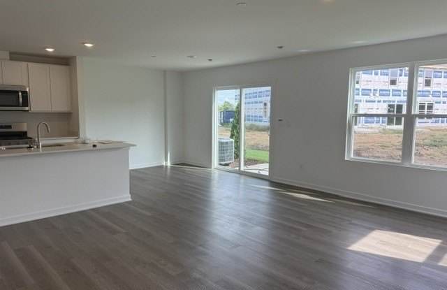 3552 Richardson Circle Gallery 3