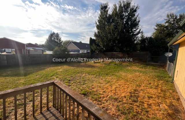 3 bed house at end of culdesac Gallery 3