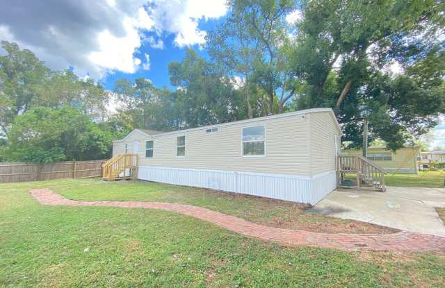 Charming 3-Bedroom, 2-Bath Home with Fenced Yard ! photos photos Charming 3-Bedroom, 2-Bath Home with Fenced Yard ! photos photos